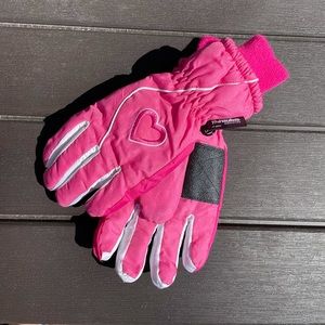Thinsulate-lined Girls’ Pink Gloves